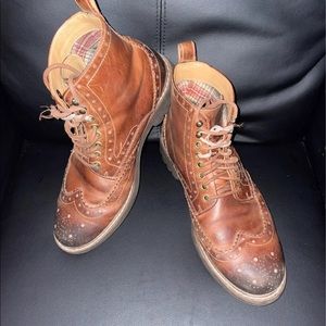 Clarks 1825 Boots mens 8 in Fair Condition